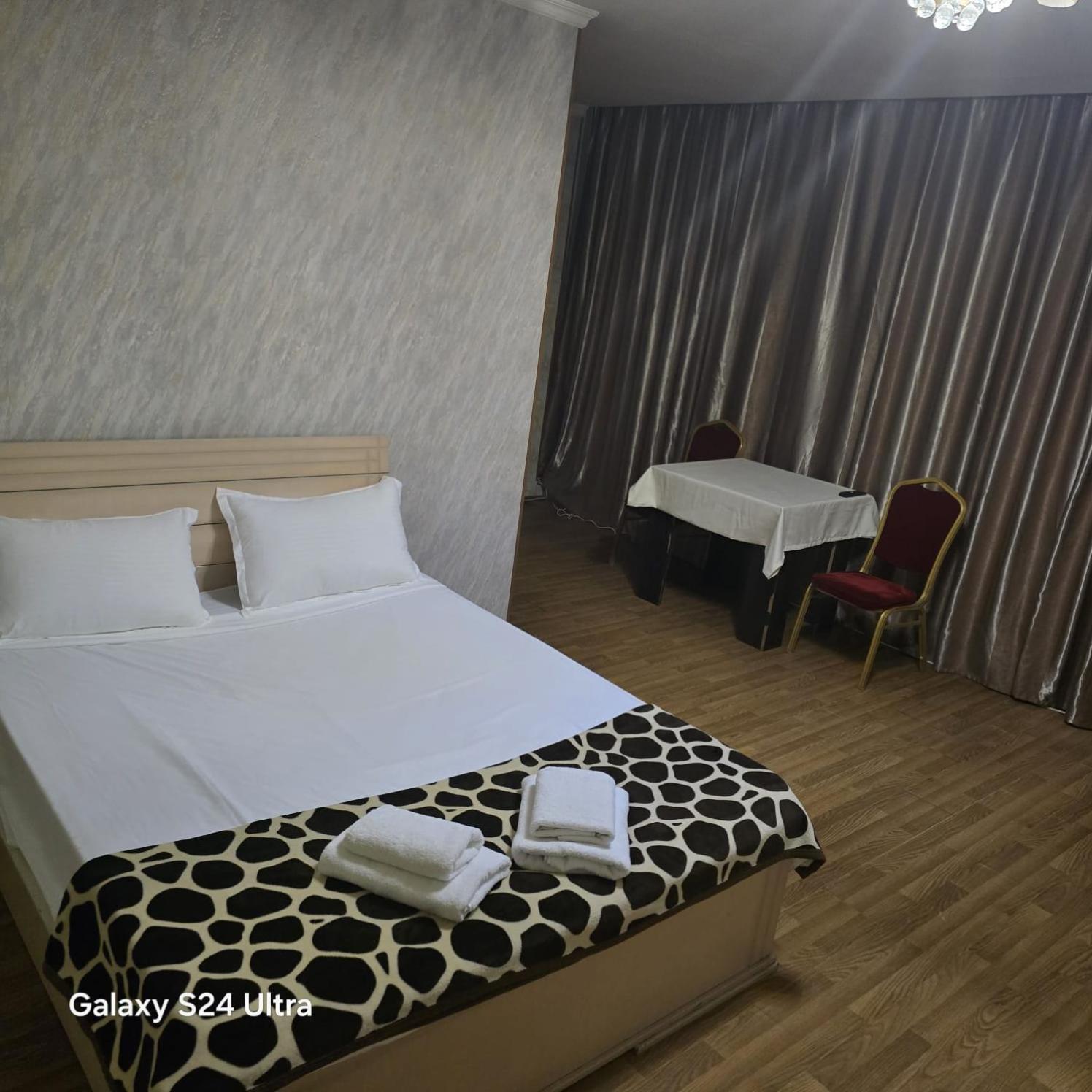 Hotel Like Тбилиси Экстерьер фото