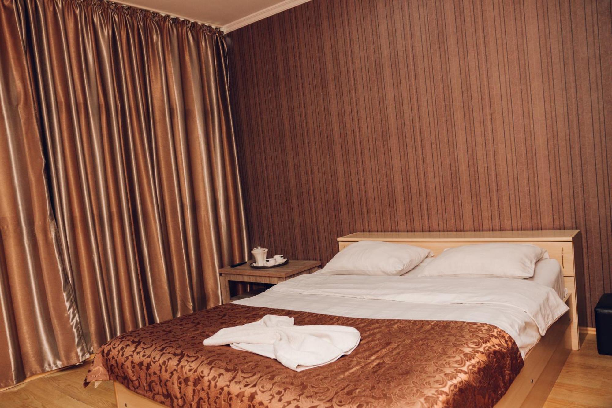 Hotel Like Тбилиси Экстерьер фото