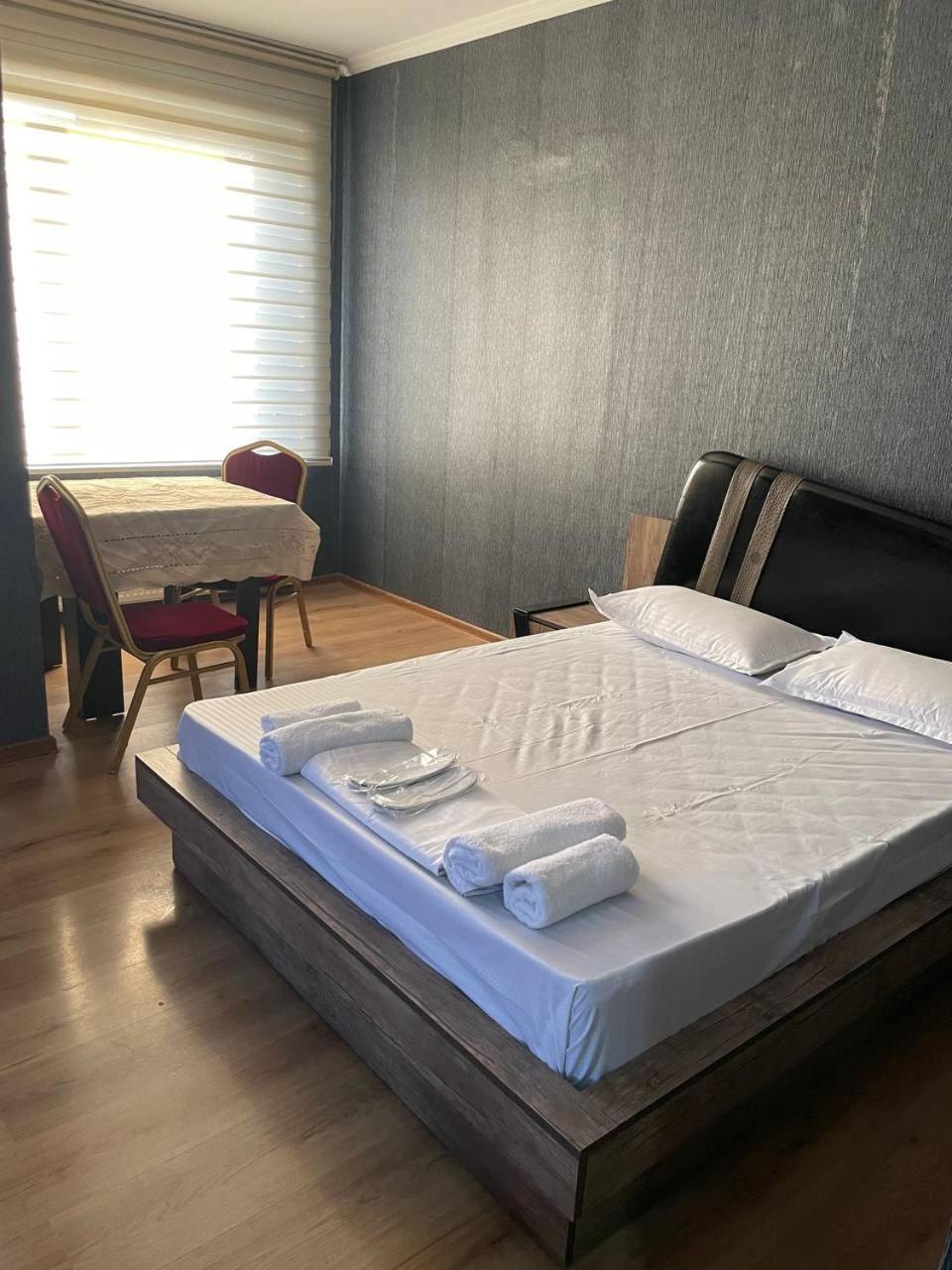 Hotel Like Тбилиси Экстерьер фото